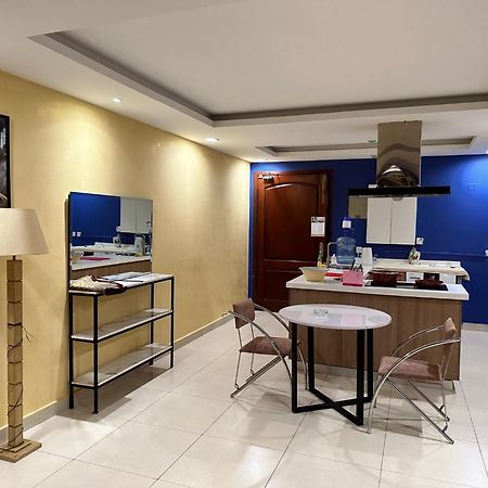 Sunset Luxury Gold Crest Mall Residency Lahor Kültér fotó