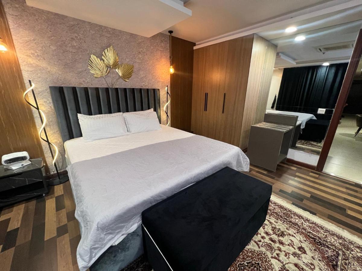 Sunset Luxury Gold Crest Mall Residency Lahor Kültér fotó