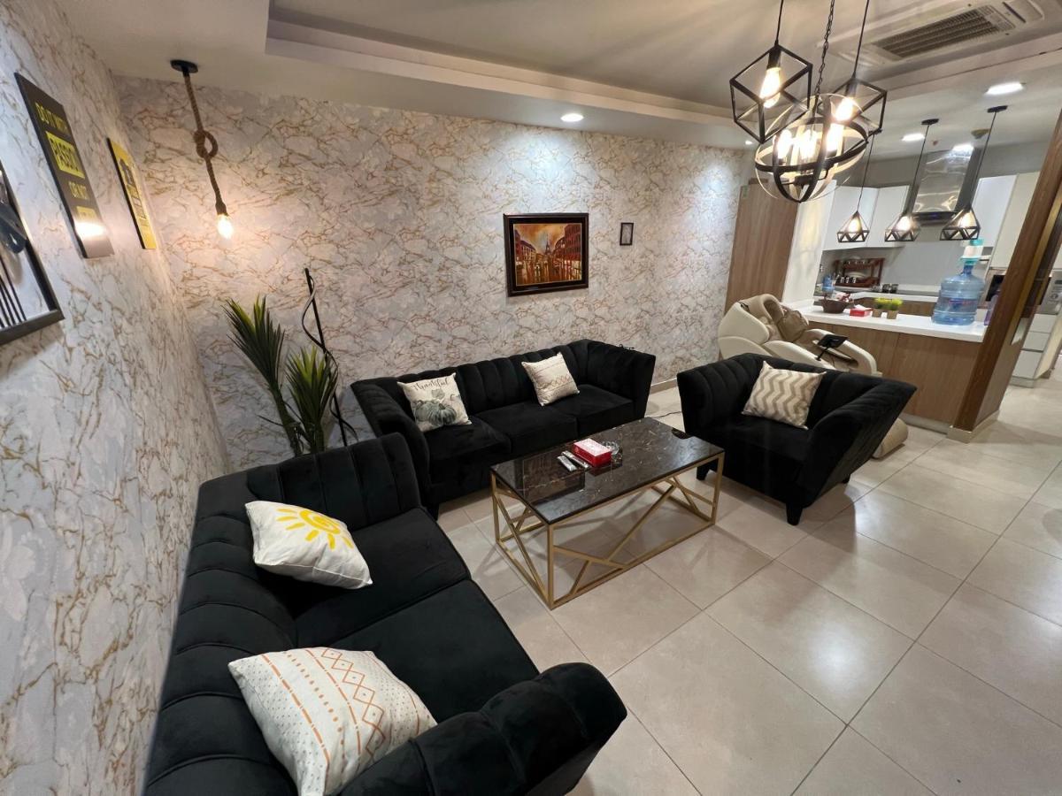 Sunset Luxury Gold Crest Mall Residency Lahor Kültér fotó